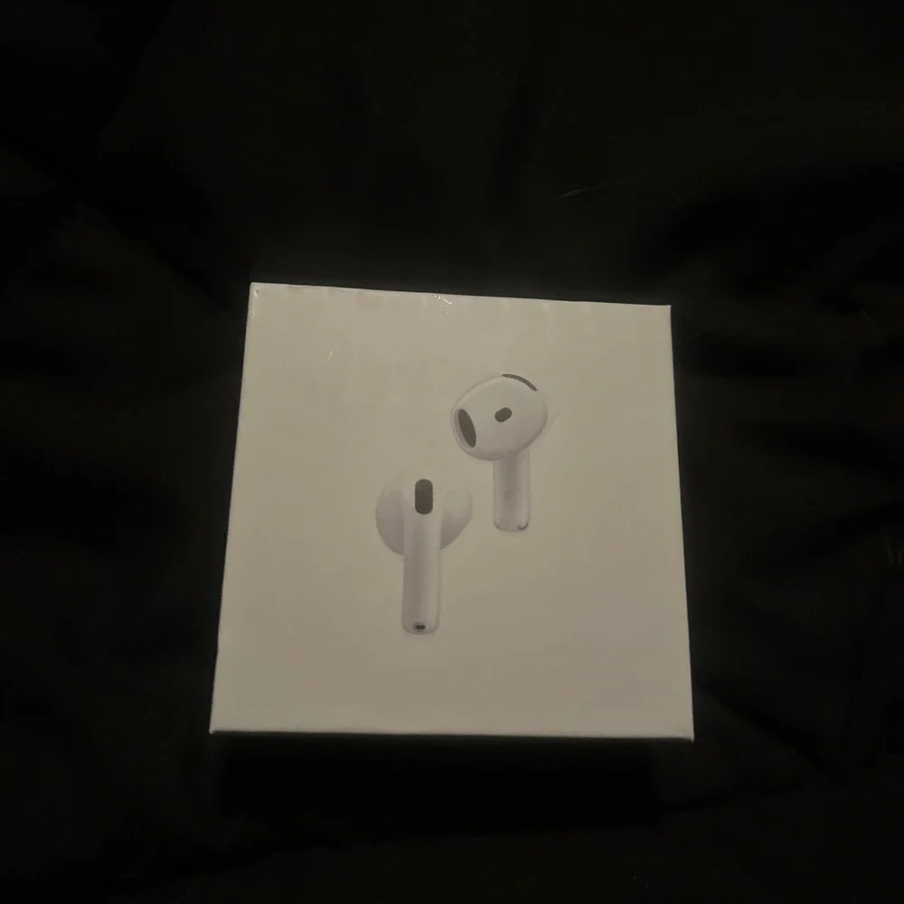 Gen 4 Airpods